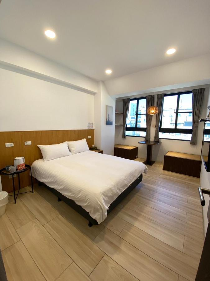 良文旅 Ryou Hotel ไถหนาน ภายนอก รูปภาพ