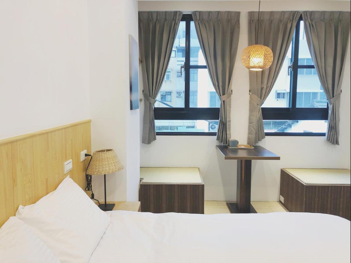 良文旅 Ryou Hotel ไถหนาน ภายนอก รูปภาพ