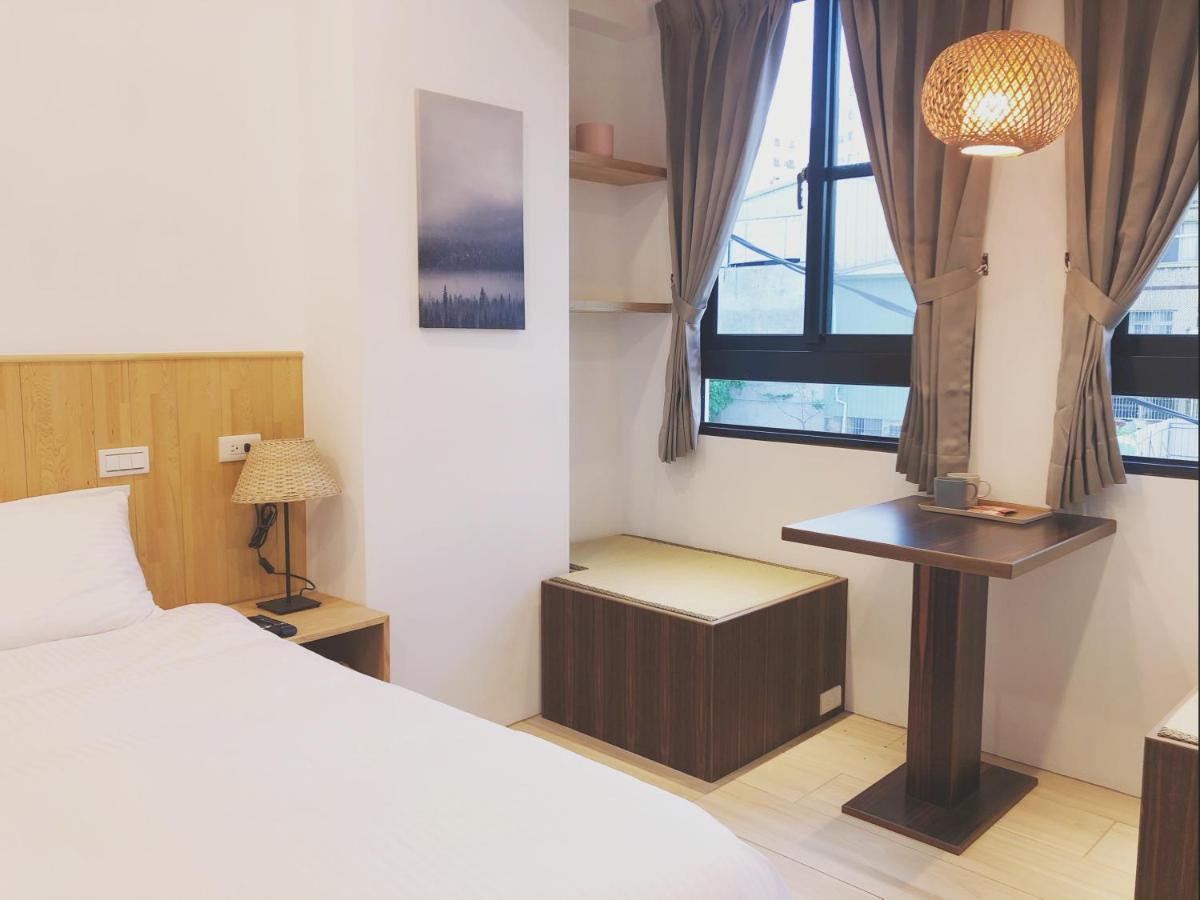 良文旅 Ryou Hotel ไถหนาน ภายนอก รูปภาพ